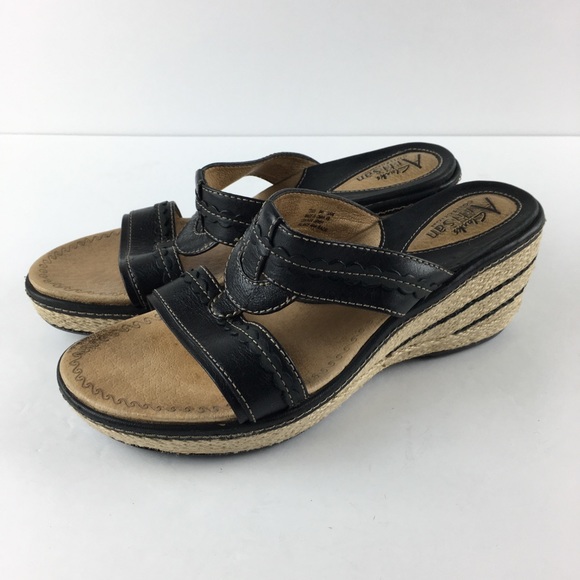 clarks artisan sandals sale